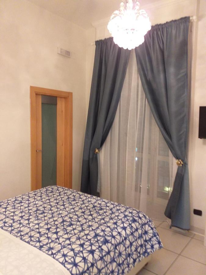 Beb Pantarei Bed & Breakfast Napels